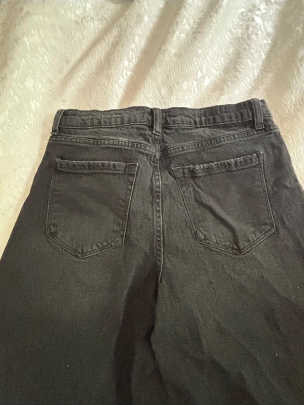 Kensie Charcoal High-Rise Wife Barrel Jeans, Cropped - Picture 6 of 7